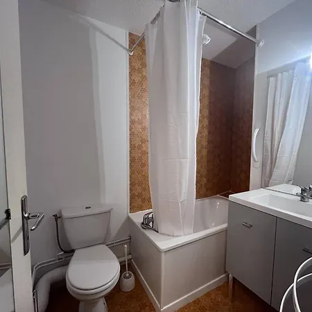 Apartament Avec Parking Gratuit Pres Des Telecabines - Fr-1-812-83 *