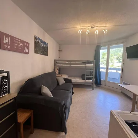 Appartement Avec Parking Gratuit Près Des Télécabines - Fr-1-812-83