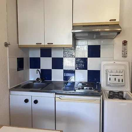 Avec Parking Gratuit Près Des Télécabines - Fr-1-812-83 Appartement Cauterets